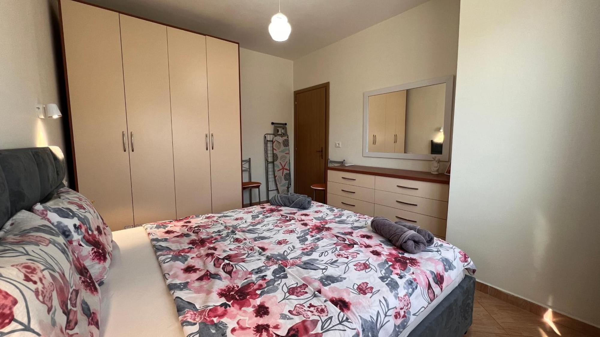 Marina Apartament Durrës